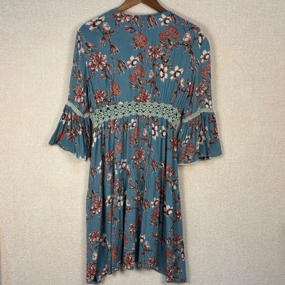 Angie Floral Boho Cardigan Kimono Blue Crochet Lace Bell Sleeve Womens Large - Picture 2 of 11